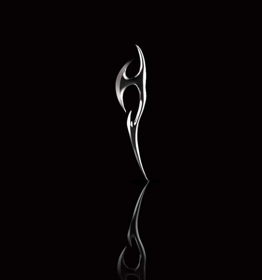 Suspirium ear stud