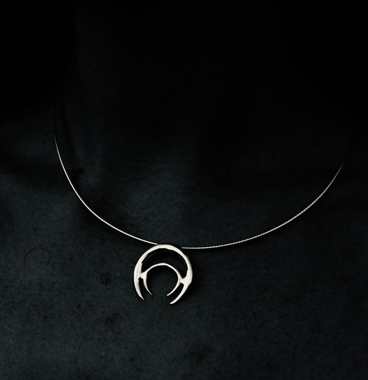 Aurei choker