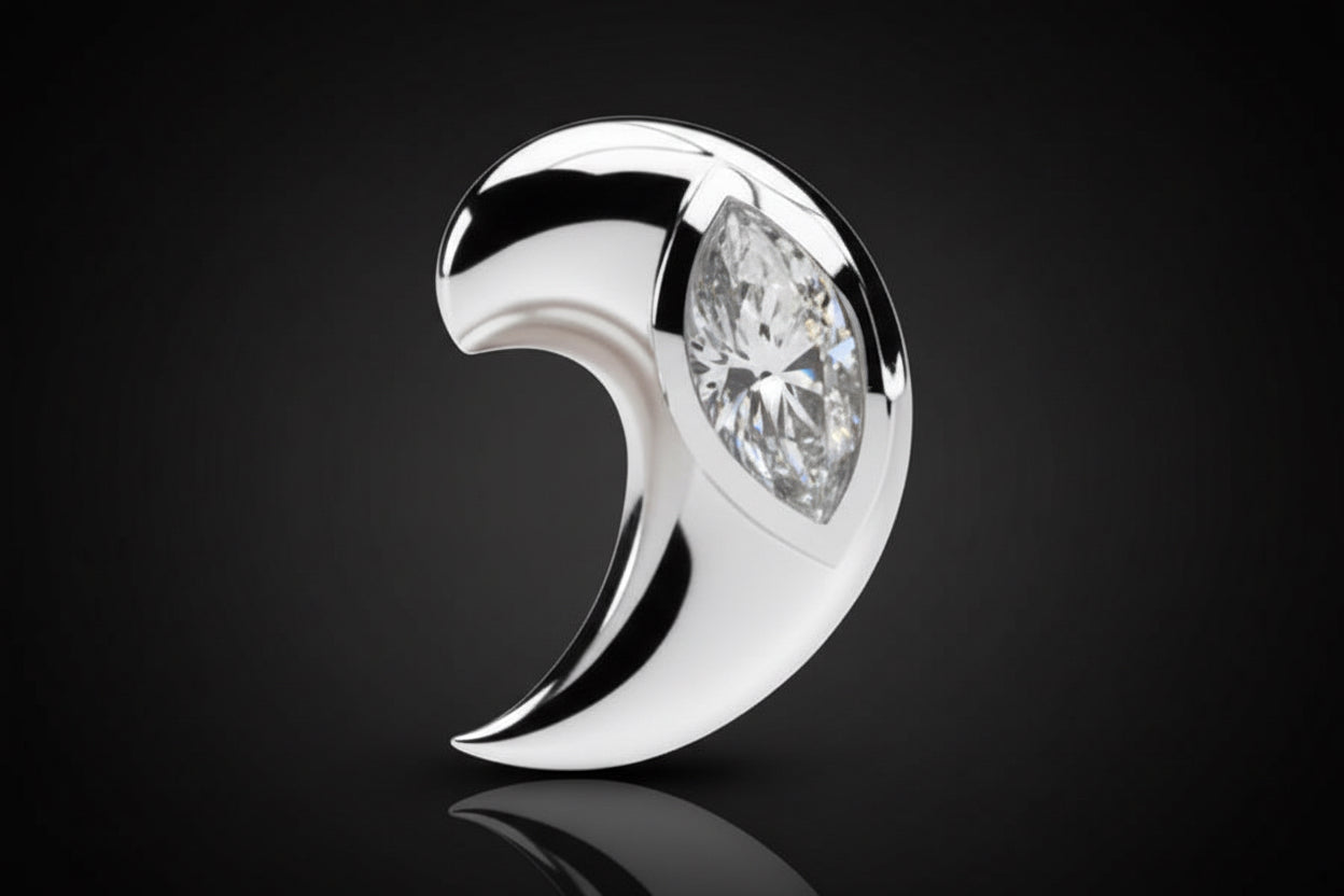 Crescent Earstud